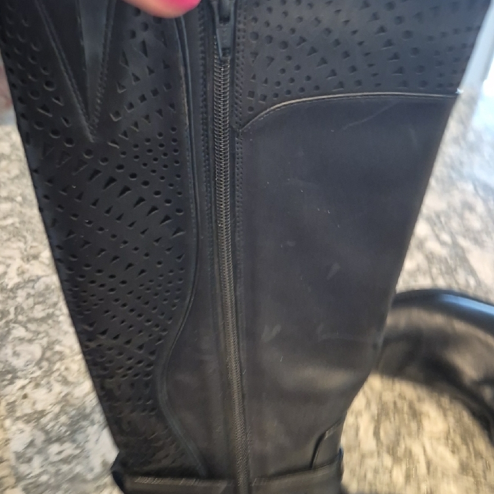 Gianni Bini Black Leather Perforated Boots - Picture 8 of 16
